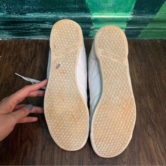 80s 90’s retro vintage Reebok Velcro High Tops White Classics size 10 men’s shoe - Picture 4 of 10